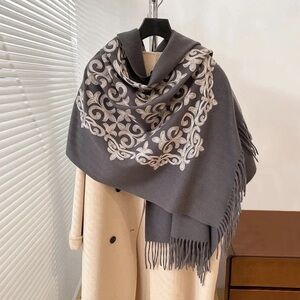 Luxury Embroidered Cashmere Woo Winter Scarf